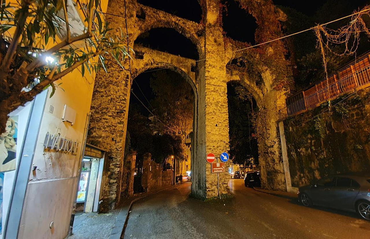 サレルノ La Casa Sugli Archi Bed & Breakfast エクステリア 写真